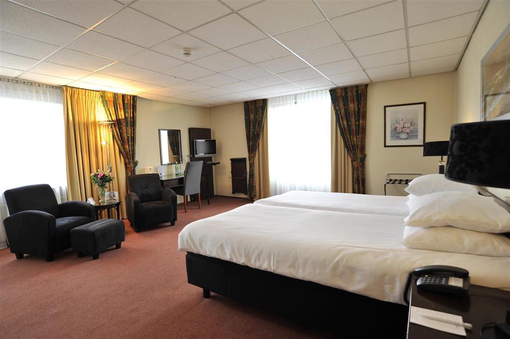 Hotel De Blaauwe Leeuw Terneuzen Quarto foto